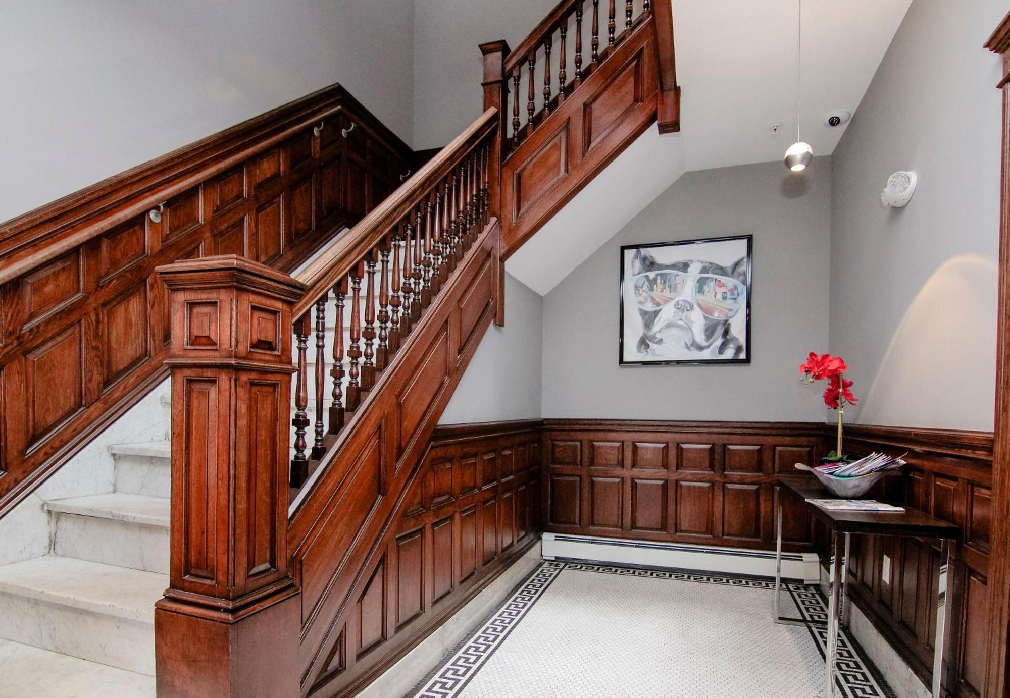 A Stylish Stay W/ A Queen Bed, Heated Floors.. #14 Brookline Exterior foto